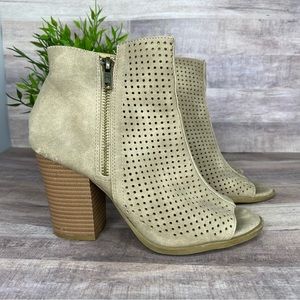 BRASH Heeled open toe Booties - Size: 7
